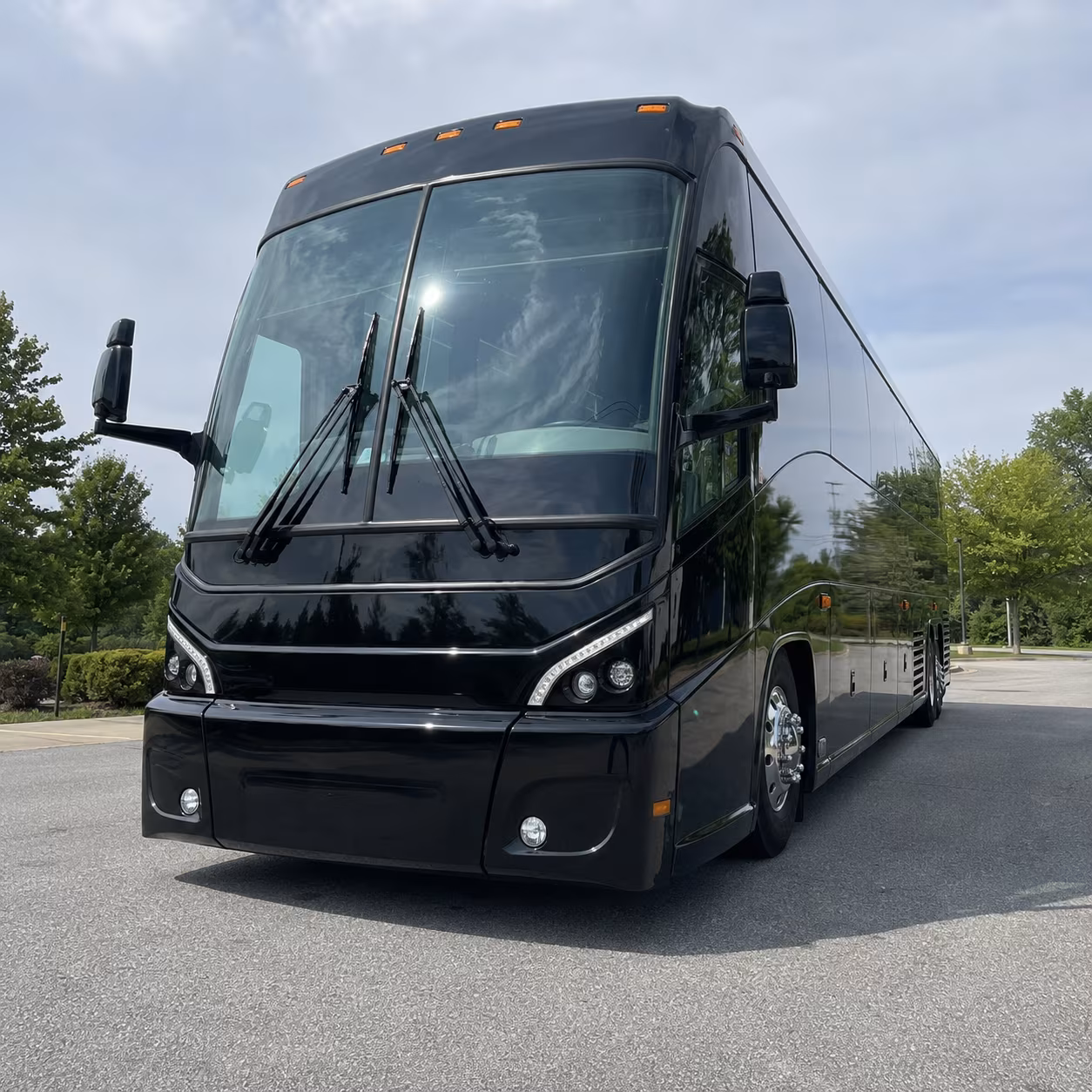 charter buses to chicago green bay and beyond from coon rapids