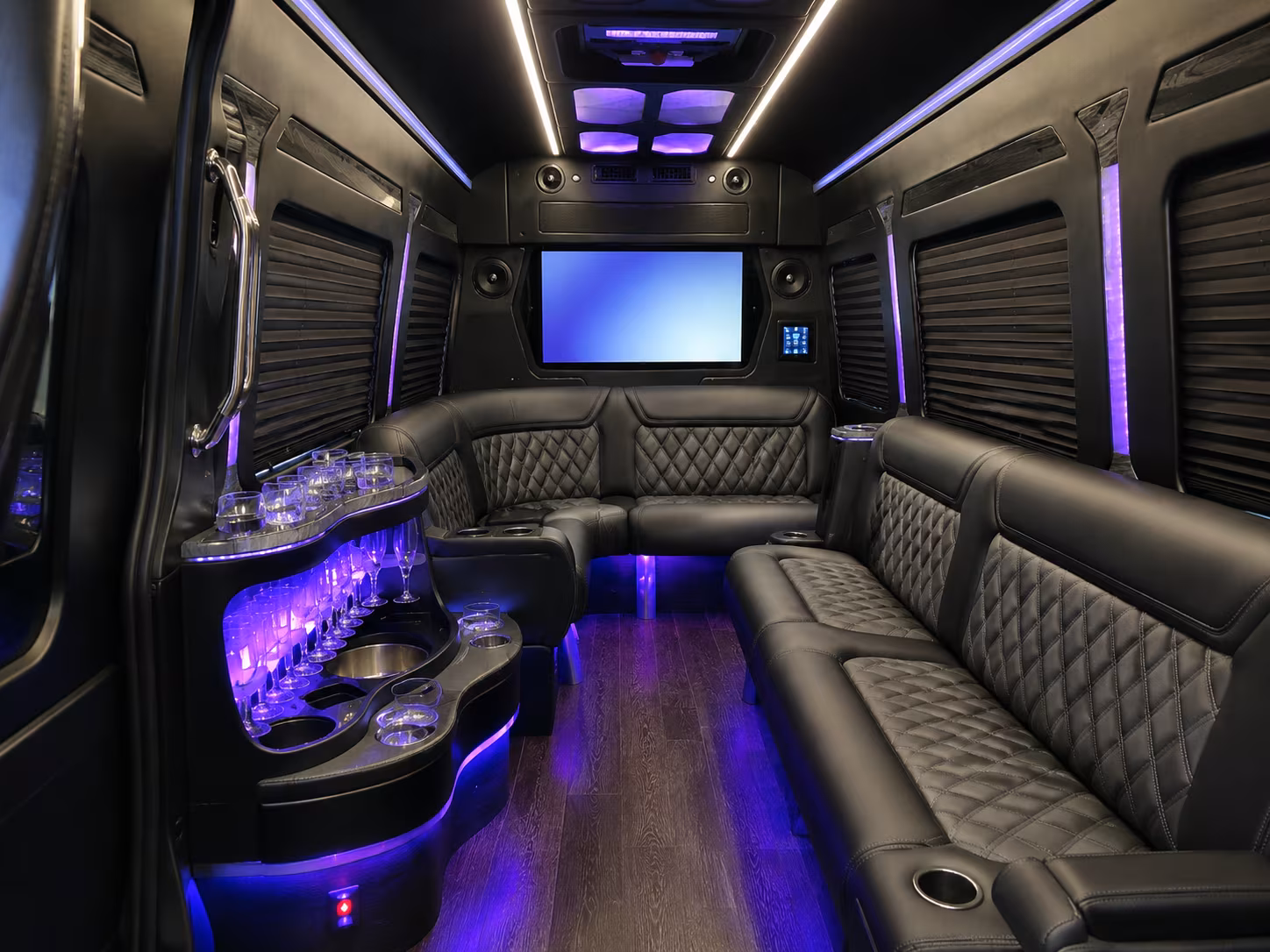 it s easy to arrange casino and entertainment bus trips from coon rapids